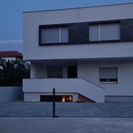 Apartments Lackovic Starigrad Paklenica Ngoại thất bức ảnh